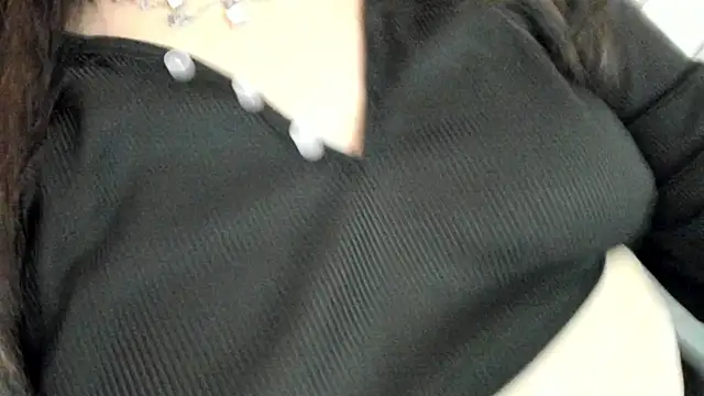 Agathameoww Chat XXX in diretta