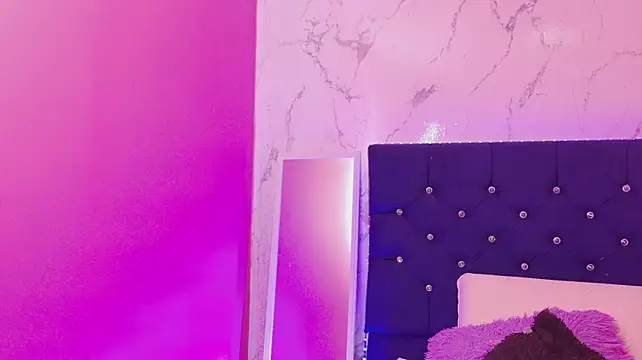 Dakotaa_Johnson Chat XXX live
