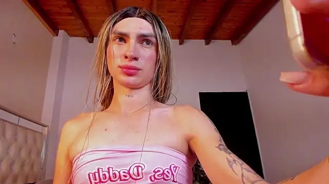 kitty__bunny Adlı Modelin Web Kamerası Şovu
