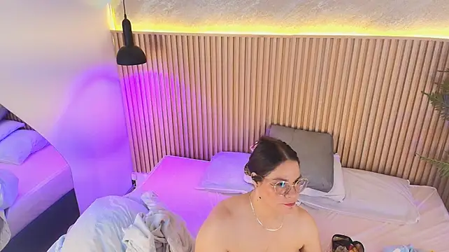 big_tits_in_your_faceのウェブカメラショー