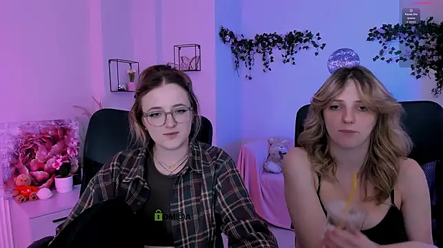 luna_berryy Шоу с уебкамера