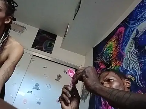 PharaohMoans Show in webcam