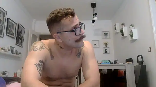 Chat XXX en directo de yanick931