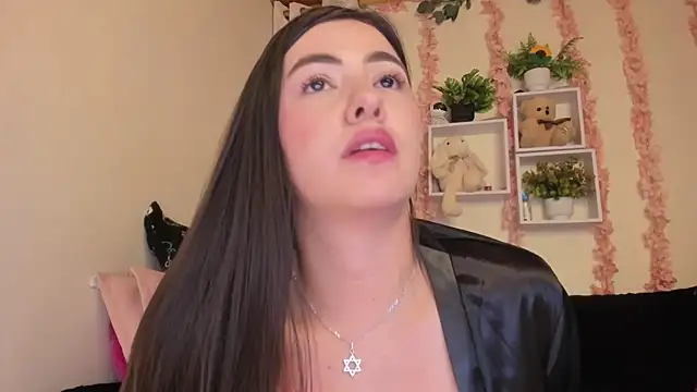 CamilaaRosseX's Live XXX Chat