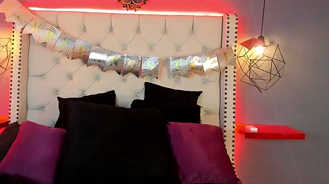 MariaBelenX's Live XXX Chat