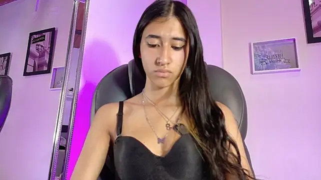 Sweetsoff_'s Live XXX Chat