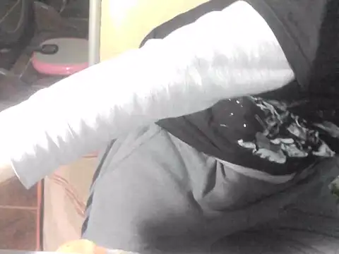 XXX chat uživo modela OreCam