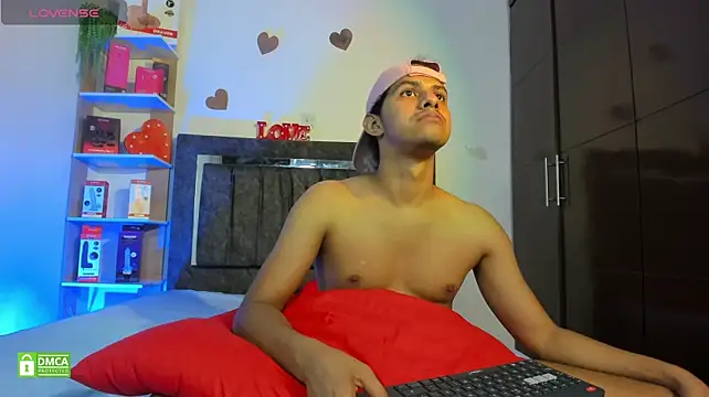 צ'אט XXX בשידור חי של Victor_Kidman