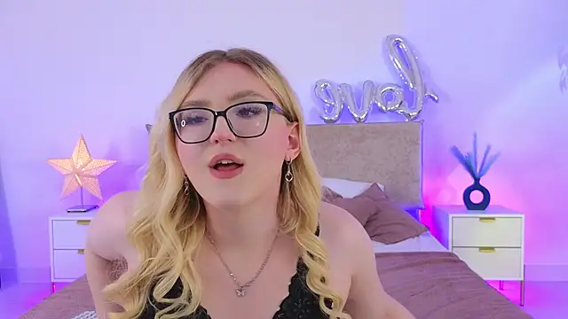 Jules_night's Live XXX Chat