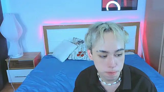 Yan_Cat Webcam show