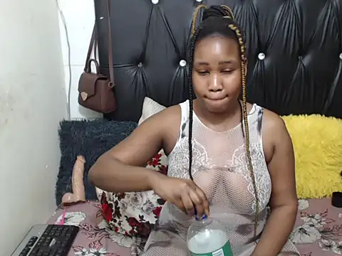 SweetPussyPiexx20's Live XXX Chat