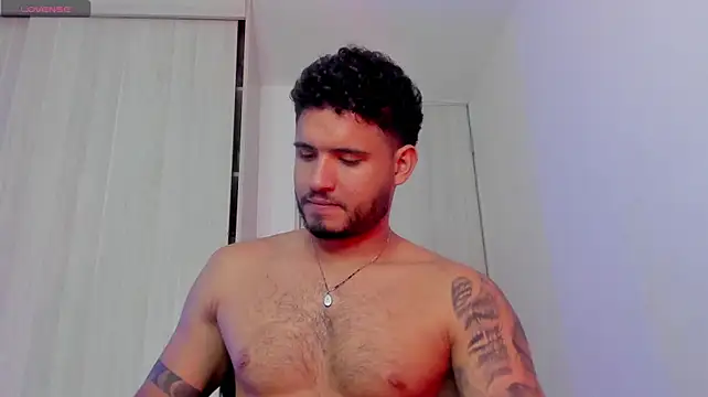 Chatroom XXX en direct de AUSTINN_TORRES