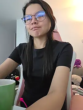 azumiichan Adlı Modelin Canlı XXX Sohbeti