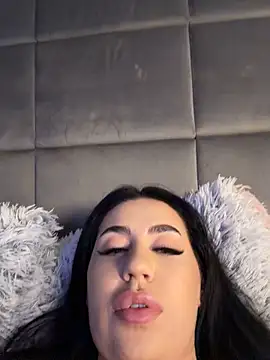 Chat +18 de Andrestarr ao vivo