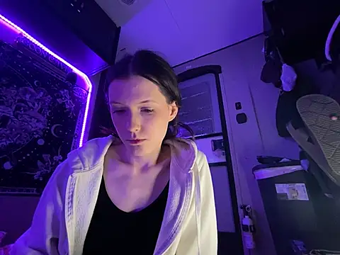 Lilactease's Webcam Show