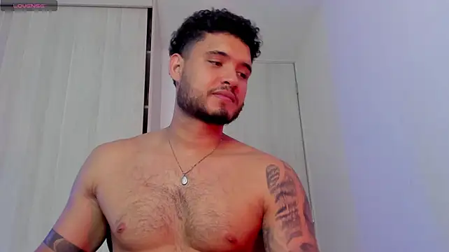 AUSTINN_TORRES' Live XXX Chat