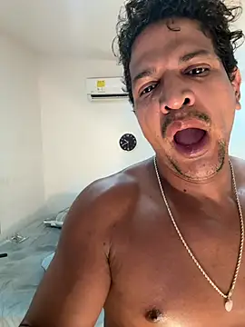 แชท XXX สดของ bigdick211292