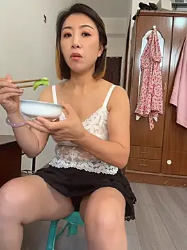 xiaoxiao_353 网络视讯表演