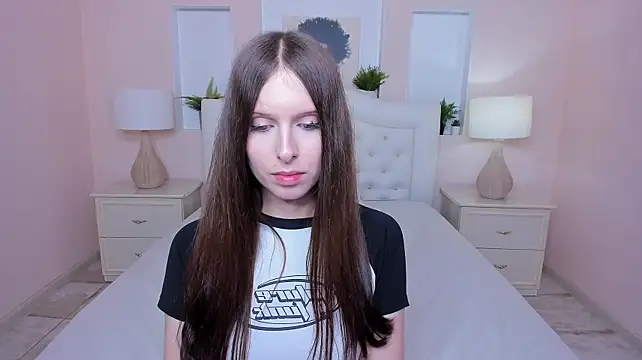 dark_k1tty élő XXX-chatje