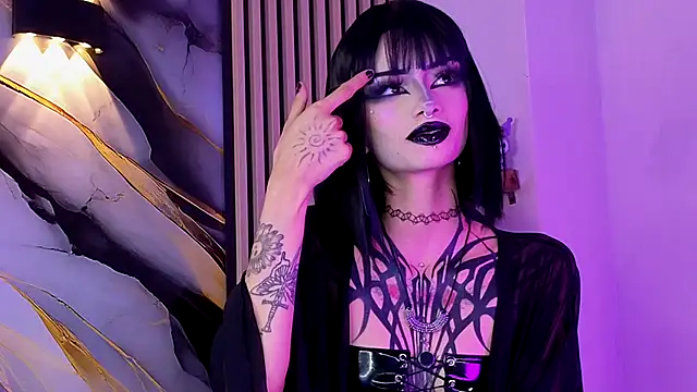 chloe_jacksonn Adlı Modelin Canlı XXX Sohbeti