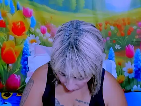 indianroxy Chat XXX in diretta
