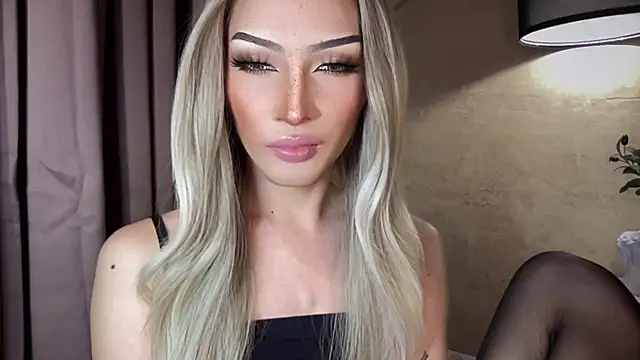 Alicegreenexx 现场XXX聊天