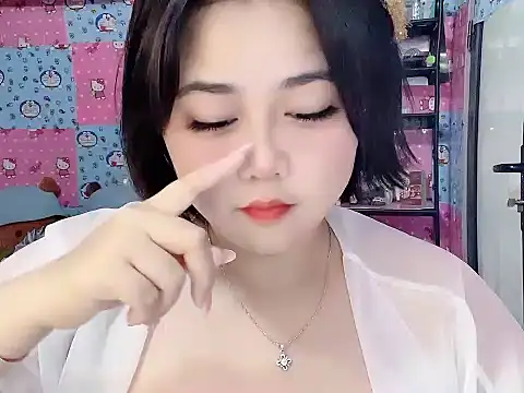 צ'אט XXX בשידור חי של Nhanlu009