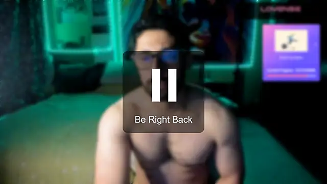 irokdan891's Live XXX Chat