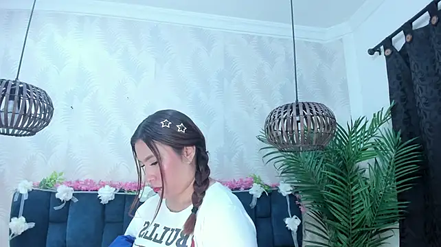 Melody_Megann's Live XXX Chat