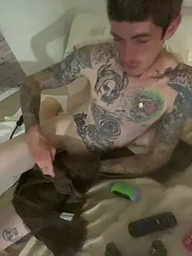 dkub93 Chat XXX in diretta
