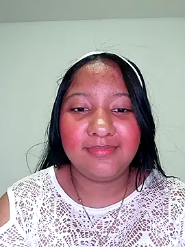 Luna_Dorada's Live XXX Chat