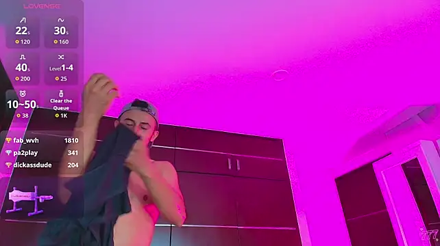 Chat +18 de Valentiinoss ao vivo