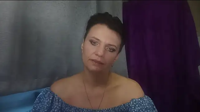 Czat XXX na żywo – HotMamaQueen234