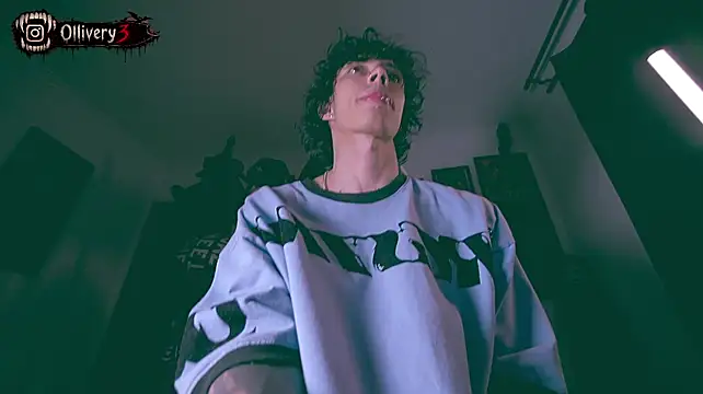 Chat +18 de Olliver___y ao vivo