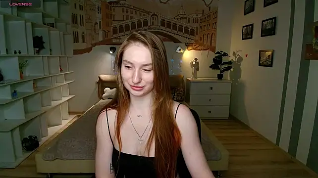 AlisaFoxis XXX чат на живо