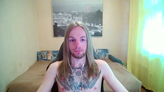 Czat XXX na żywo – AdamDickens