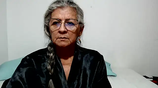 צ'אט XXX בשידור חי של candy_mature_