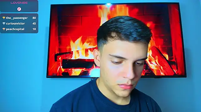 james_carter1: онлайн-секс-чат