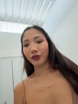 Chat XXX Live lean_lie8