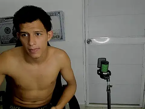 master_badboy 现场XXX聊天