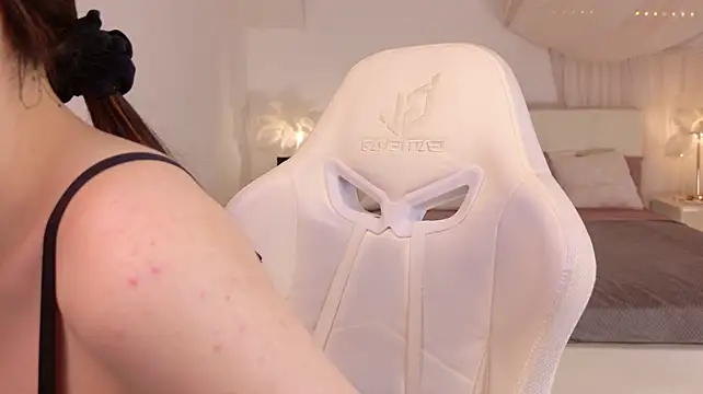 Sindell_cryell's Live XXX Chat