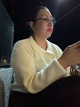 XXX chat uživo modela KittyObsession