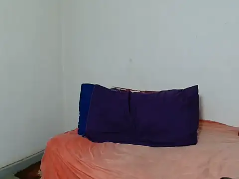 Chatroom XXX en direct de Feathergal69_