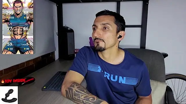 Marck_Muscle Pertunjukan Webcam