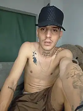 Živý XXX chat MaxHornyLatin