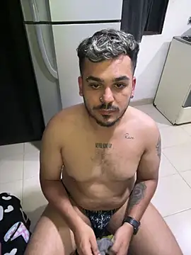 LatinBearX Pertunjukan Webcam
