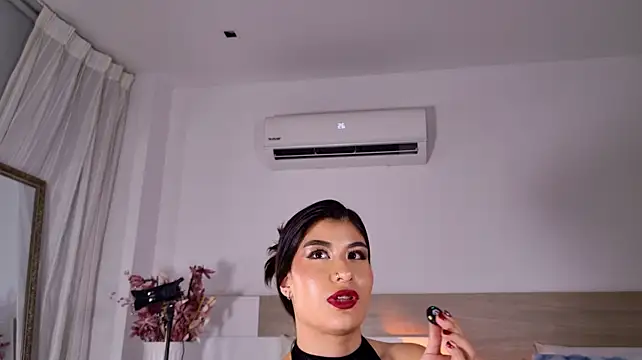 دردشة DaphneWayne الجنسية المباشرة