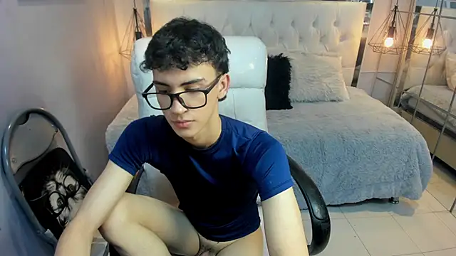 cml0_'s Webcam Show