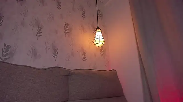 perla7777 Adlı Modelin Canlı XXX Sohbeti