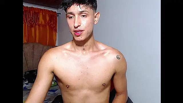 Онлайн чат XXX rowanbig